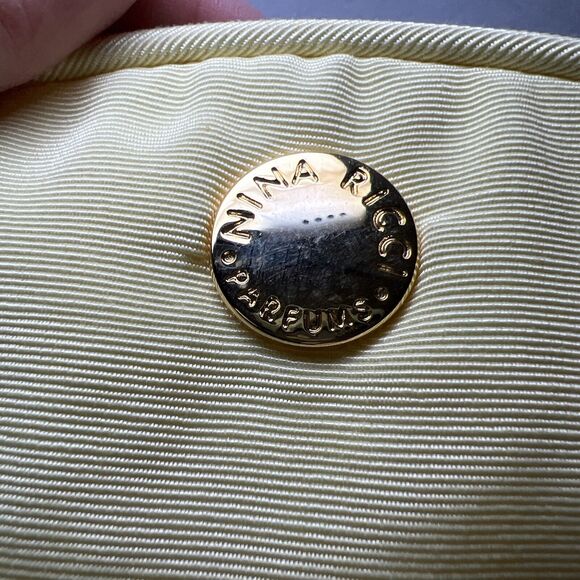 Nina Ricci Vintage Butter Yellow Cosmetic Make Up Zipper Pouch - Picture 2 of 7